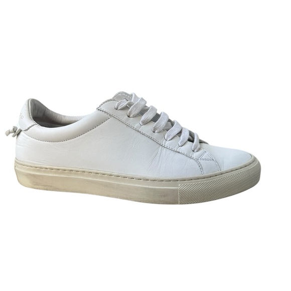Givenchy Shoes - Givenchy  White Leather Low Top Sneakers EU 36 / US 6 - Women.